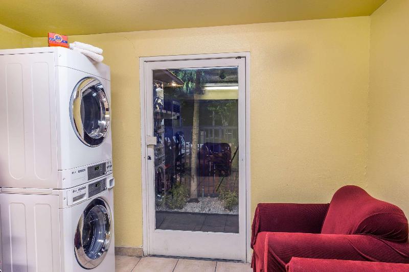 Motel 6 Riviera Beach, FL Exterior foto